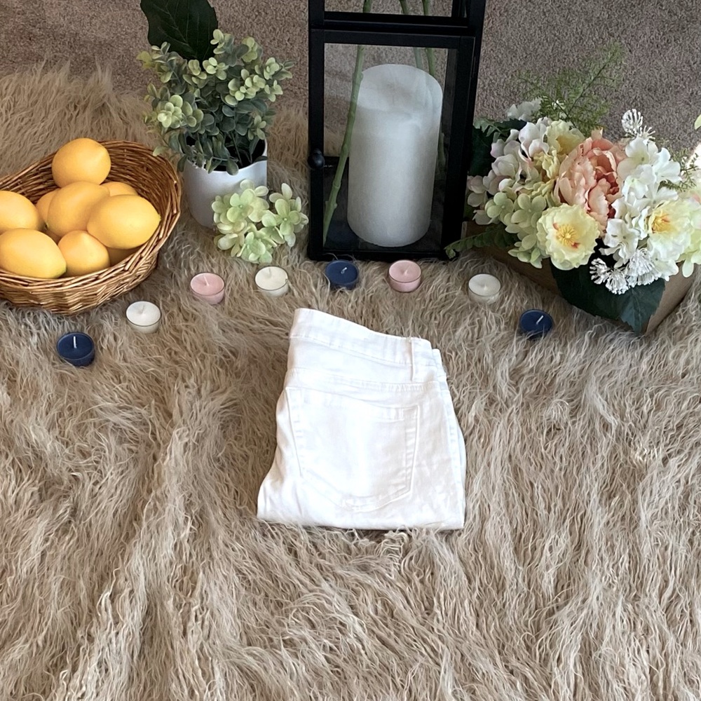 Stretch White Skinny Ankle Jeans